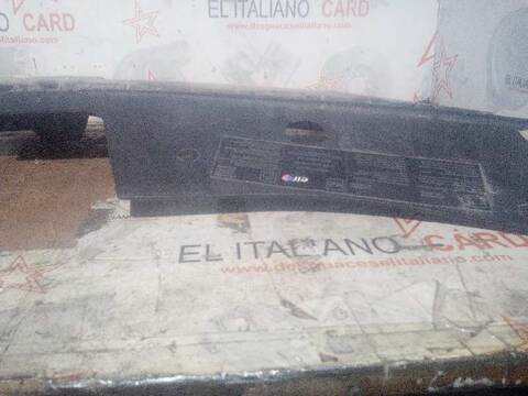 Foto 4ª: Rejilla Delantera Dacia Sandero 75CV 55KW (2008)