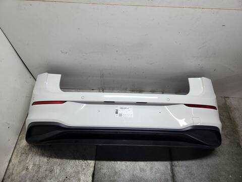 Paragolpes Trasero Volkswagen Golf LIFE 116CV 85KW