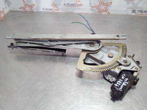 Foto 3ª: Elevalunas Manual Trasero Izquierdo Kia Sorento 2.5 CRDI EX 140CV 103KW [D4CB] (2005)