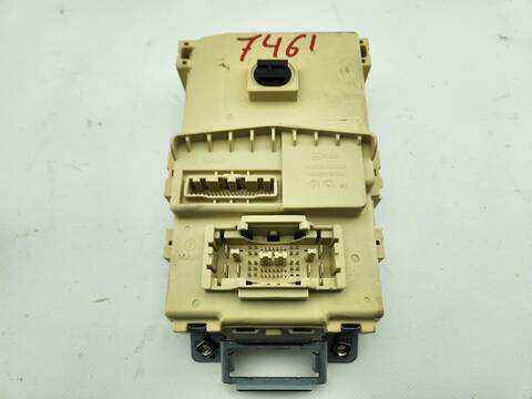 Caja Reles Fusibles Hyundai i20 ESSENCE 84CV 62KW