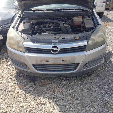 Paragolpes Delantero Opel Astra 1.9 CDTI L48)