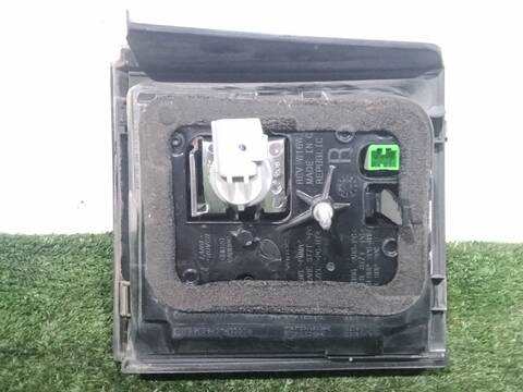 Foto 2ª: Piloto Portón Derecho Land Rover Discovery 2.0 D 4X4 150CV 110KW [204DTD(AJ20D4)] (2016)