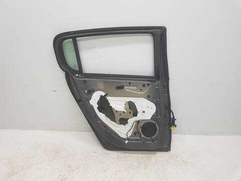 Foto 2ª: Puerta Trasera Izquierda Peugeot 308 ACTIVE (2013)