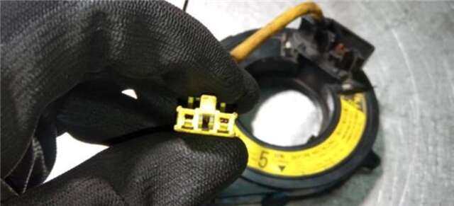Foto 3ª: Anillo Airbag Toyota Land Cruiser 3.0 VXL [3.0 LTR. - 127 KW TURBODIESEL] [1KZTE]