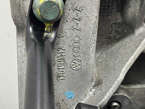 Foto 3ª: Caja Cambios Audi Tt AUQ COUPE (2002)