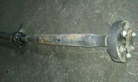 Foto 3ª: Transmision Central Volkswagen Golf 2.0 BERLINA 116CV 85KW [AZH] (2001)