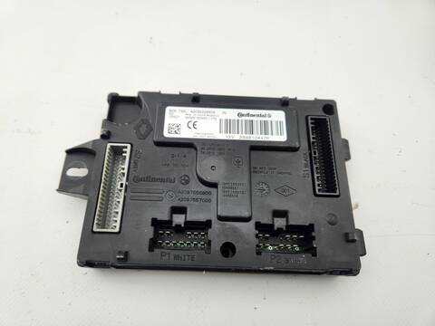 Foto 2ª: Caja Reles Fusibles Dacia Sandero AMBIANCE 90CV 66KW [H4BG4] (2020)