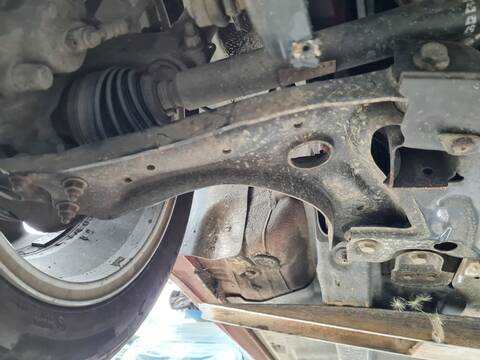 Brazo Suspension Delantero Derecho Volkswagen Polo ADVANCE 75CV 55KW
