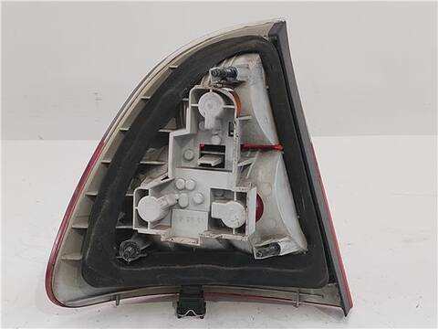 Foto 2ª: Piloto Trasero Derecho Bmw Serie 3 315 2.0 320D BERLINA 150CV 110KW [M47N 204 D4] (2004)