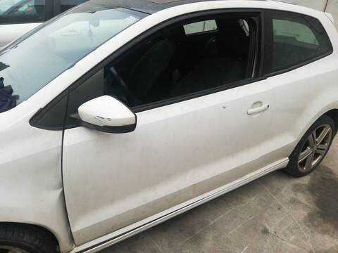 Puerta Delantera Izquierda Volkswagen Polo CAYB