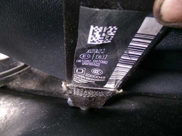 Foto 2ª: Cinturón Delantero Derecho Citroen C3 1.4 HDI 2013-2016 [8H01] (2014)