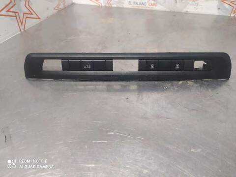 Mando Multifuncion Peugeot Expert PRO STANDARD 116CV 85KW FURGON