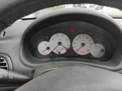 Cuadro de Instrumentos Peugeot 206 KFW