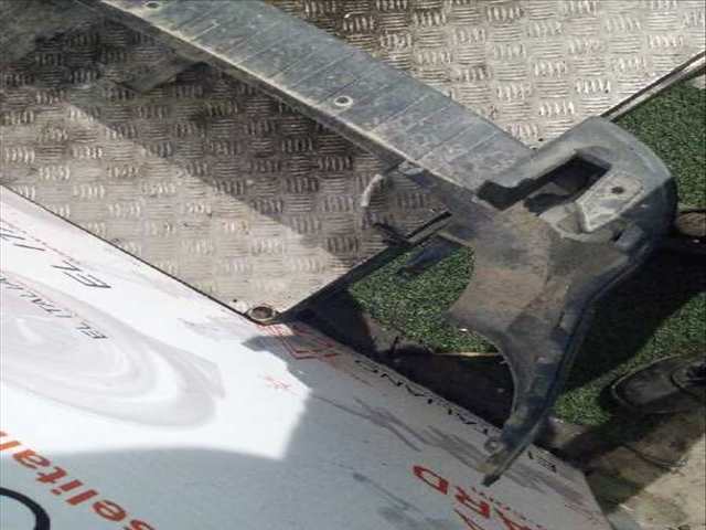 Foto 4ª: Paragolpes Trasero Renault Kangoo PROFESIONAL 90CV 66KW [K9K628] (2018)