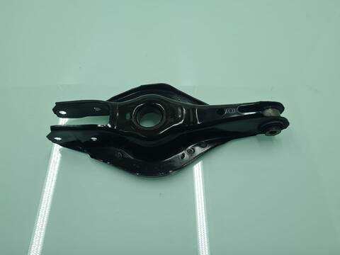 Foto 3ª: Brazo Suspension Trasero Izquierdo Bmw Serie 3 315 318D M SPORT BERLINA 150CV 110KW [B47D20B] (2019)