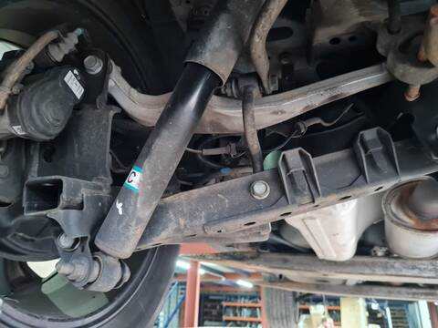 Amortiguador Trasero Izquierdo Nissan X-Trail TEKNA 157CV 116KW T32)