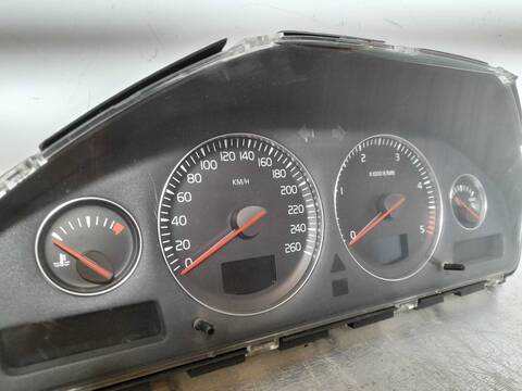 Foto 3ª: Cuadro de Instrumentos Volvo S60 2.4 D BERLINA 163CV 120KW [D5244T] (2004)