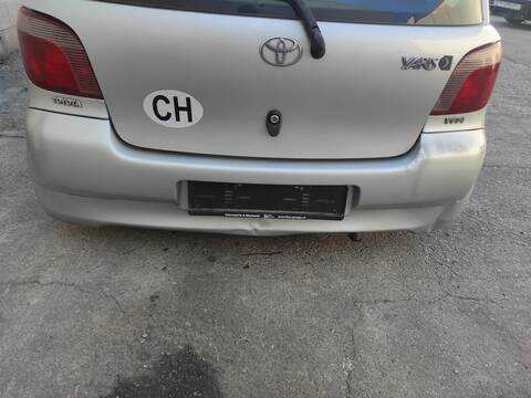 Paragolpes Trasero Toyota Yaris 2NZFE