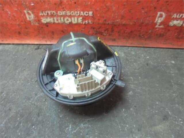 Foto 3ª: Ventilador de Calefacción Bmw Serie 1 114 2.0 118D [2.0 LTR. - 105 KW TURBODIESEL CAT] [N47 D20 C]