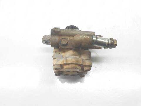 Foto 2ª: Bomba de Direccion Toyota Land Cruiser 3.0 D4-D VX (2004)