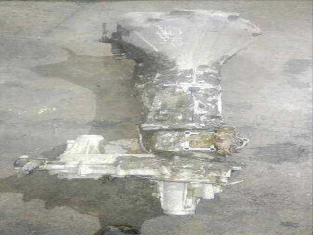 Foto 3ª: Caja Cambios Mitsubishi Montero 2000 GDI 5-PTAS.) 129CV 95KW