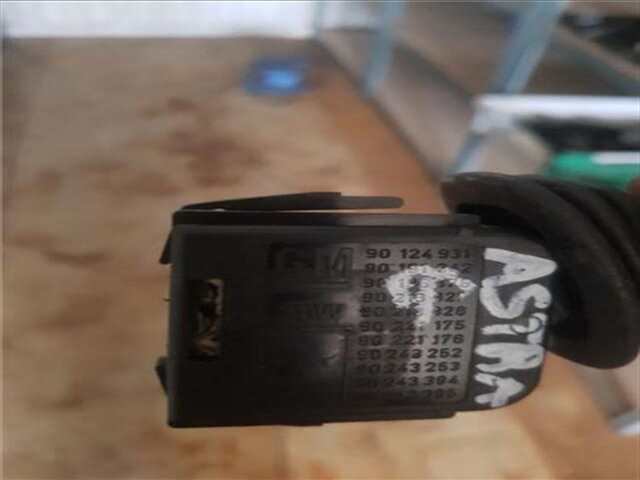 Foto 3ª: Mando Multifuncion Opel Astra 