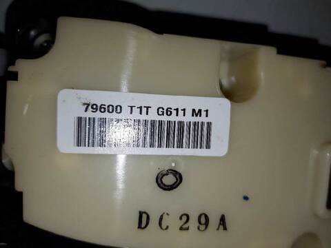 Foto 3ª: Mando Climatizador Honda Crv ELEGANCE 4X2 120CV 88KW [N16A2] (2014)