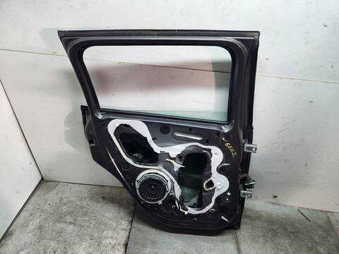 Foto 2ª: Puerta Trasera Izquierda Peugeot 2008 ALLURE 102CV 75KW [YH01] (2019)