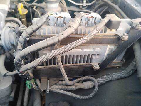 Centralita Motor ECU Opel Monterey BASICO 159CV 117KW