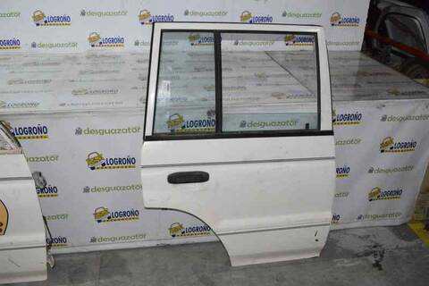 Foto 3ª: Puerta Trasera Derecha Mitsubishi Montero 2.5 TD 99CV