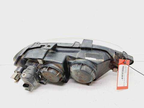 Foto 3ª: Faro Izquierdo Renault Megane 1.6 BERLINA 107CV 79KW I FASE 2 BERLINA BA0) [K4M A7] (2001)