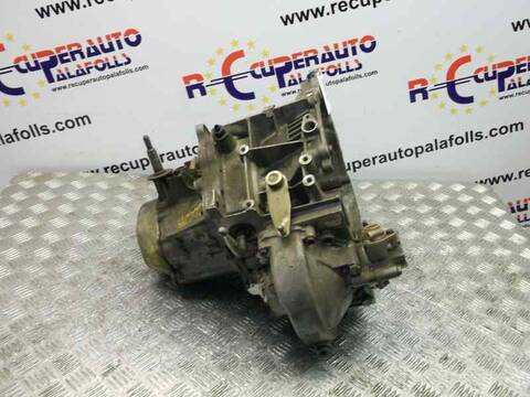 Foto 2ª: Caja Cambios Peugeot 205 BERLINA (1983)
