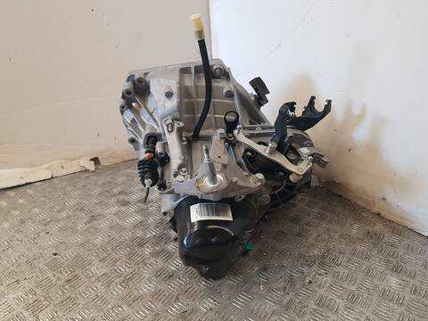 Foto 3ª: Caja Cambios Dacia Sandero 1.0 TCE 100 ECO-G 101CV 74KW [H4DF480] (2024)