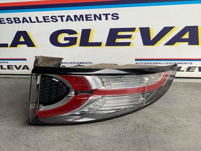 Piloto Trasero Derecho Land Rover Discovery 2.0 DTD 179CV 0CV