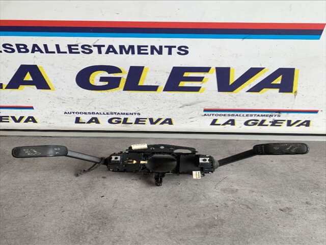 Mando Multifuncion Volkswagen Golf 2.0 TDI 150CV