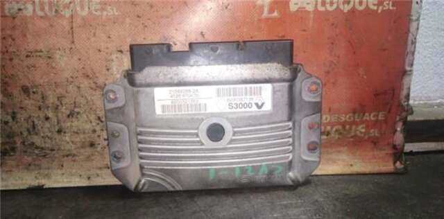 Foto 2ª: Centralita Motor ECU Renault Megane 1.6 CONFORT DYNAMIQUE [1.6 LTR. - 82 KW 16V] II CLASSIC BERLINA (2003-_) [K4MT7]