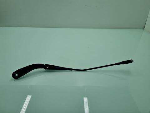 Foto 3ª: Brazo Limpia Delantero Derecho Bmw Serie 3 315 330D 258CV 190KW [N57D30A] (2012)