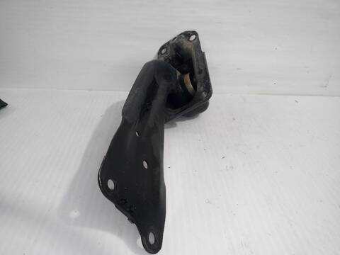 Foto 2ª: Brazo Suspension Trasero Izquierdo Volkswagen Touran ADVANCE BMT 110CV [CRKB] (2015)