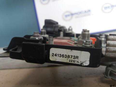 Caja Reles Fusibles Renault Kangoo 1.5 DCI DIESEL FAP 75CV