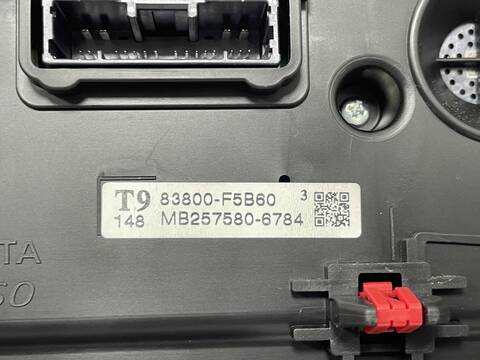 Foto 2ª: Cuadro de Instrumentos Toyota Yaris M15A (2022)