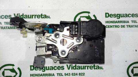 Foto 3ª: Cerradura Puerta Trasera Izquierda Opel Karl SELECTIVE [B10XE OPT L5Q] (2017)