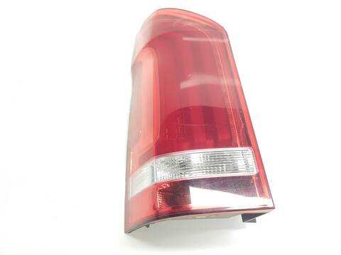 Piloto Trasero Izquierdo Mercedes Clase E 180 V 200-220 CDI 250 CDI-BT 447.813)