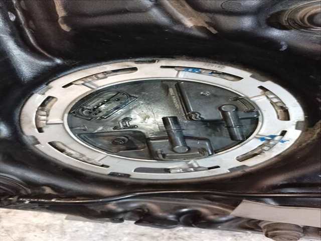 Foto 2ª: Deposito de Combustible Mercedes Clase E 180 E 220 D 213.004) 194CV 143KW [654920] (2017)