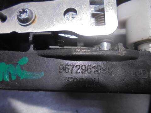 Foto 2ª: Maneta Exterior Trasera Derecha Peugeot 208 ALLURE 95CV 70KW [8F01] (2013)