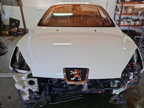 Capot Peugeot 407 3.0 HDI COUPE 241CV 177KW