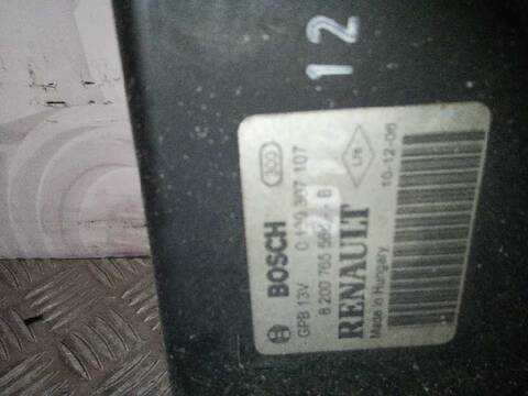 Foto 4ª: Electroventilador Dacia Sandero AMBIANCE 75CV 55KW [D4F732] (2011)