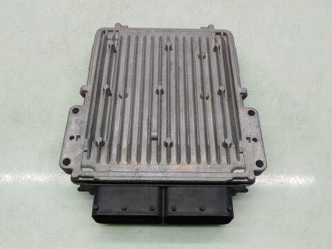 Foto 3ª: Centralita Motor ECU Jaguar F Pace 3.0 SDV6 AWD 300CV 221KW X761) [306DT(AJTDV6)] (2017)