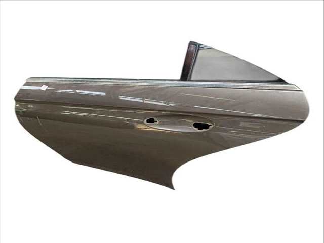 Foto 2ª: Puerta Trasera Izquierda Mercedes Clase C 160 CLS 320 CDI 219.322) 224CV (2004)
