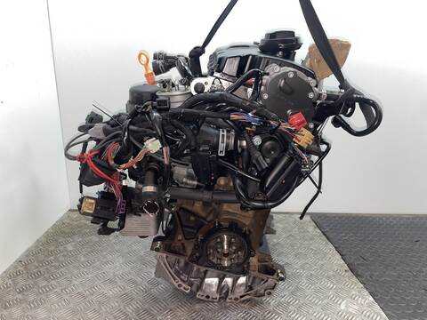 Foto 2ª: Motor Completo Audi A4 AVF AVANT (2002)