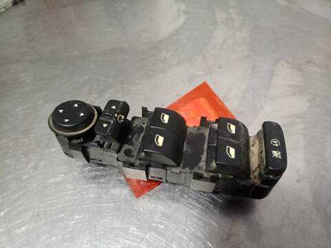 Botonera Elevalunas Citroen C4 AVATAR PICASSO 109CV 80KW